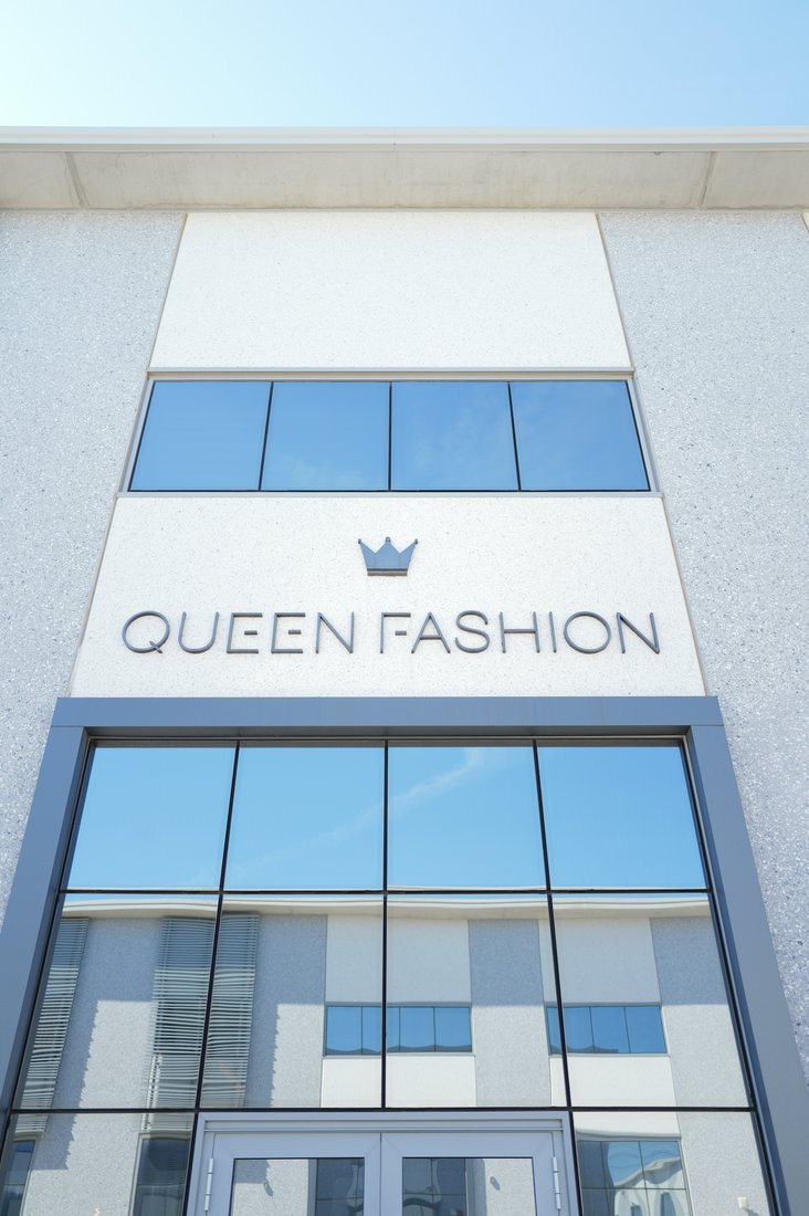 Sede Queen Fashion a Prato, Italia
