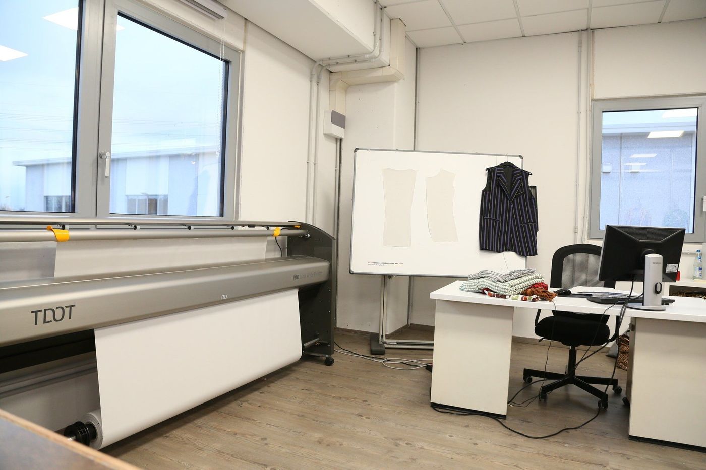 Laboratorio stile e cartamodello — Queen Fashion